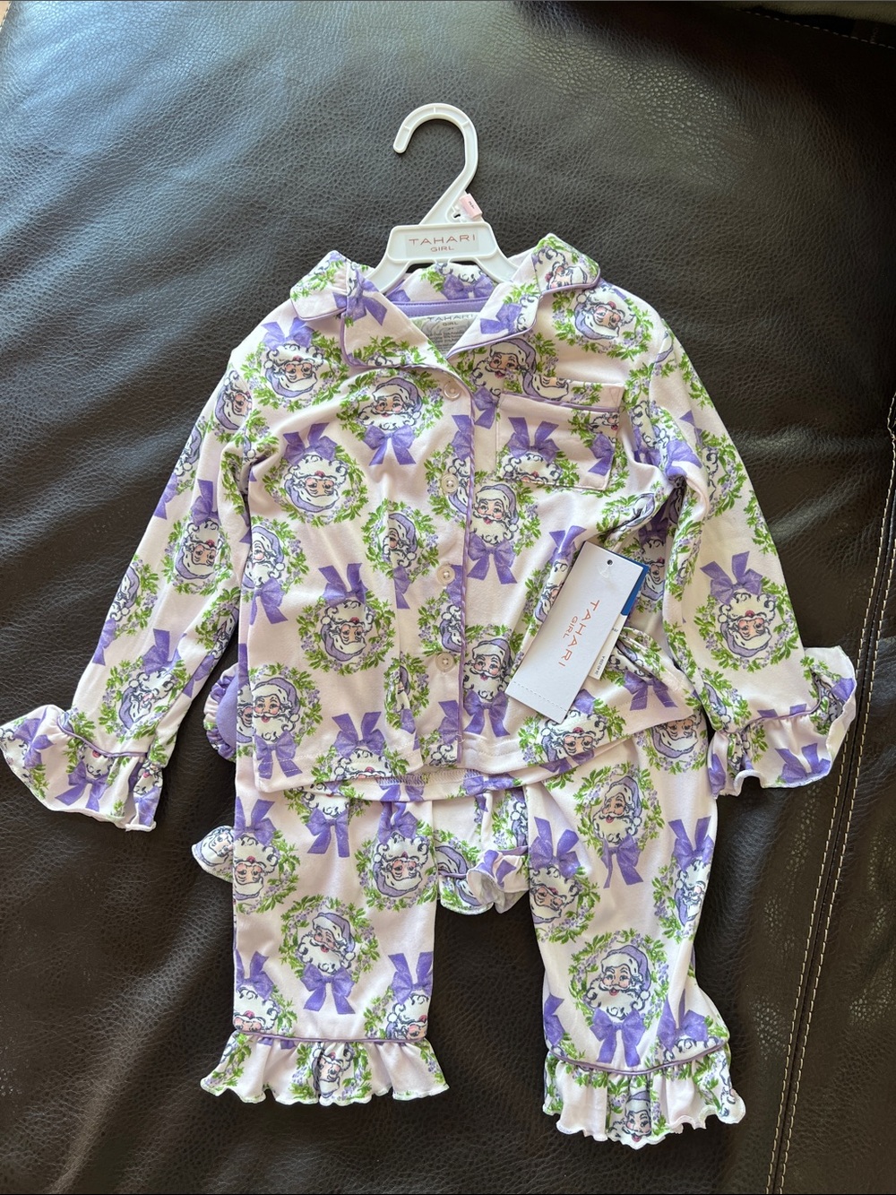 Tahari Kids Lavender and Green Ribbon Wreath Pajama Set